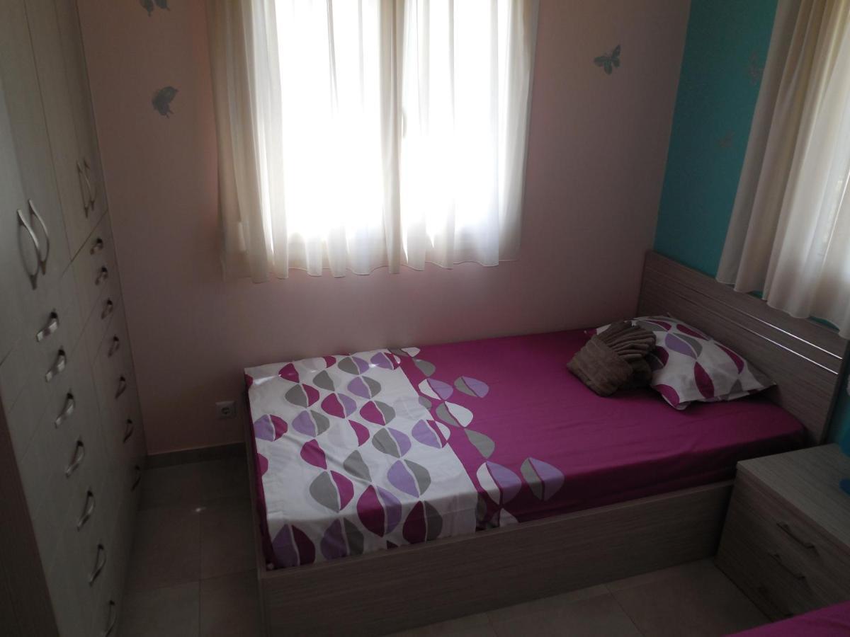 Costa Petra - Luxury Seaside Cottage With Garden - Vacation House For Families In Greece Néa Meságkala Esterno foto