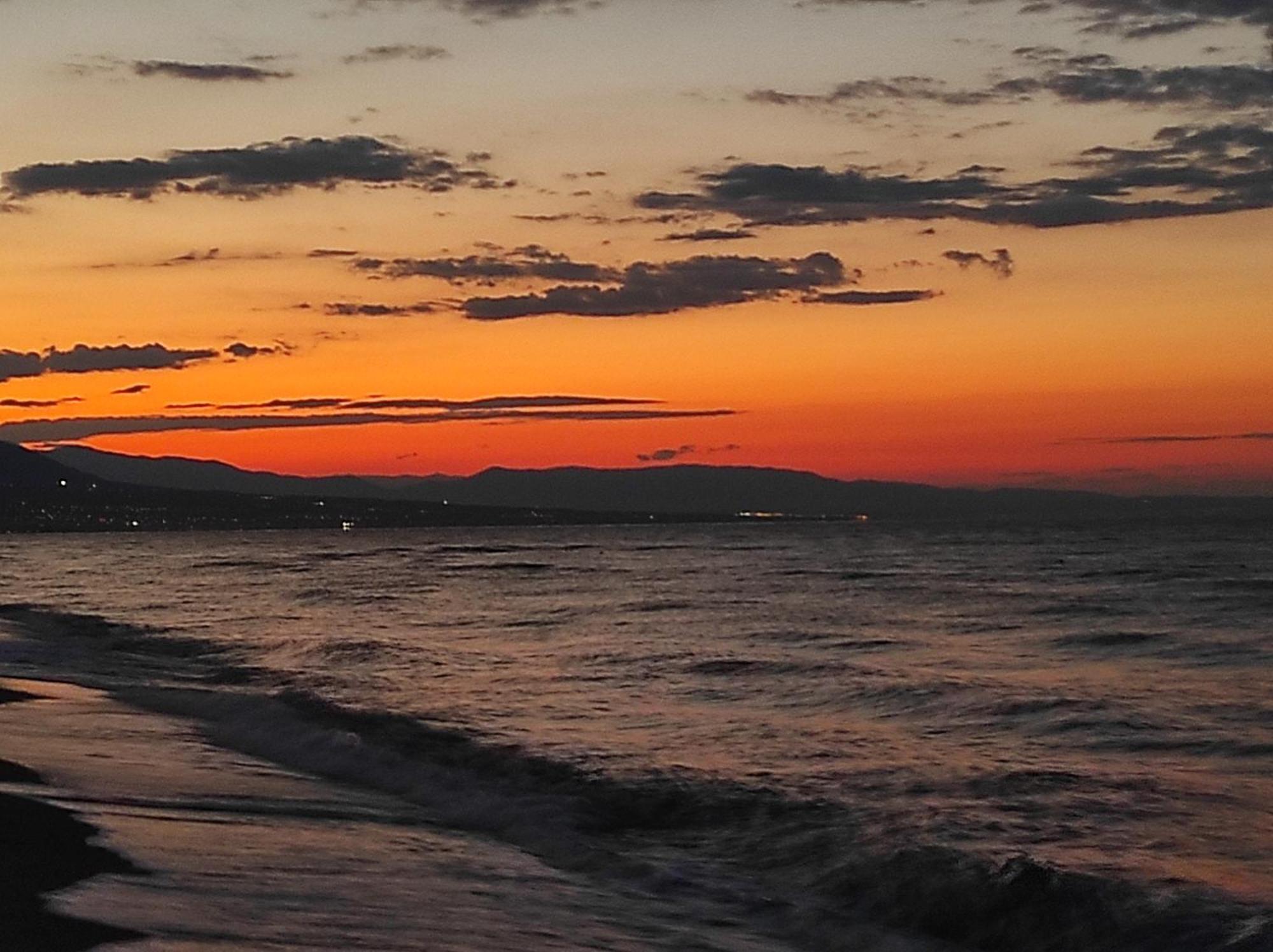 Costa Petra - Luxury Seaside Cottage With Garden - Vacation House For Families In Greece Néa Meságkala Esterno foto